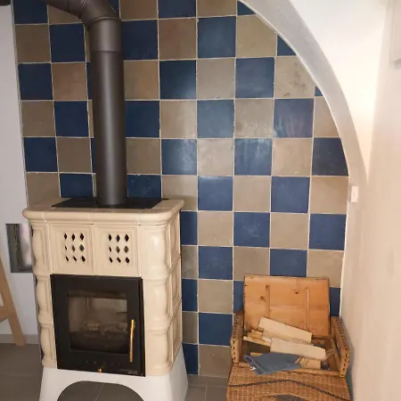 Im Gewoelbe Der Alten Druckerei *